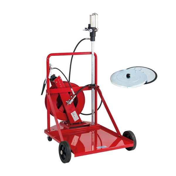 Greasing kit for 180 kg drums, composed by: pneumatic pump, hose-reel with L. 15 m hose, gun, follower plate and drum cover, 4 wheels…