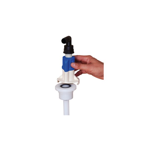 Suction kit for tank/cube with rigid pipe HDPE, bottom valve quick coupling and hose-tail