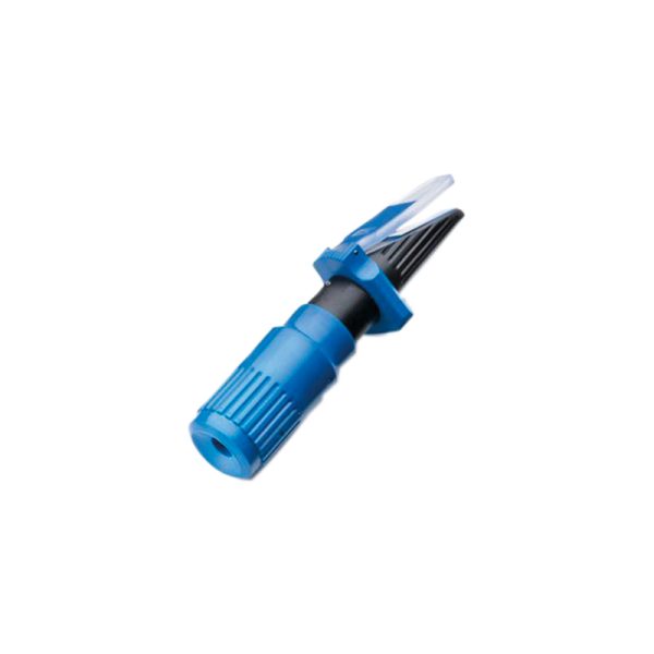 Refractometer for checking the quality of AdBlue®