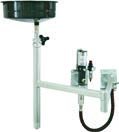 Wall mounted drain assembly kit composed by: 10 l basin with swivelling arm and pneumatic oil pump ratio 1:1